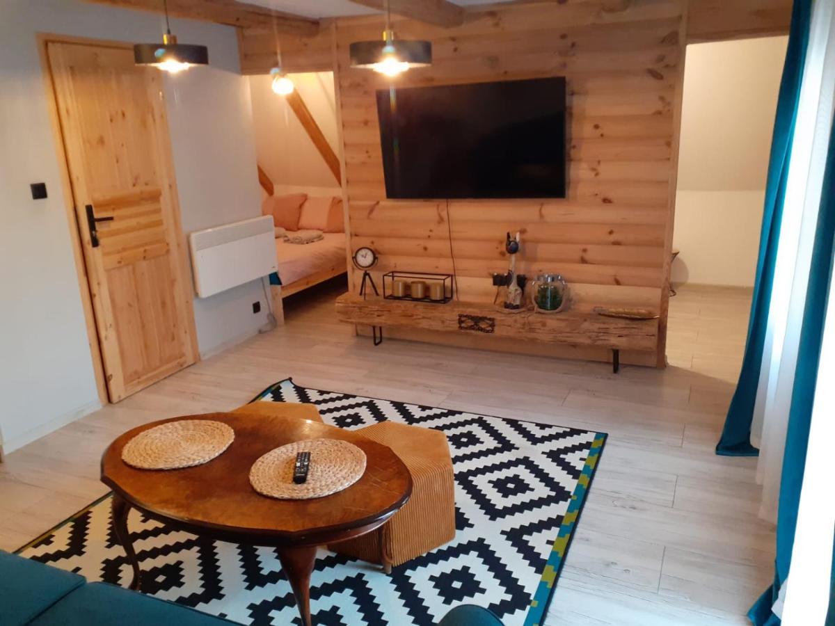 Janowa Apartment *