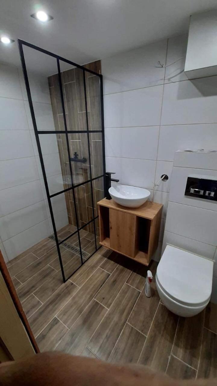 Janowa Apartment