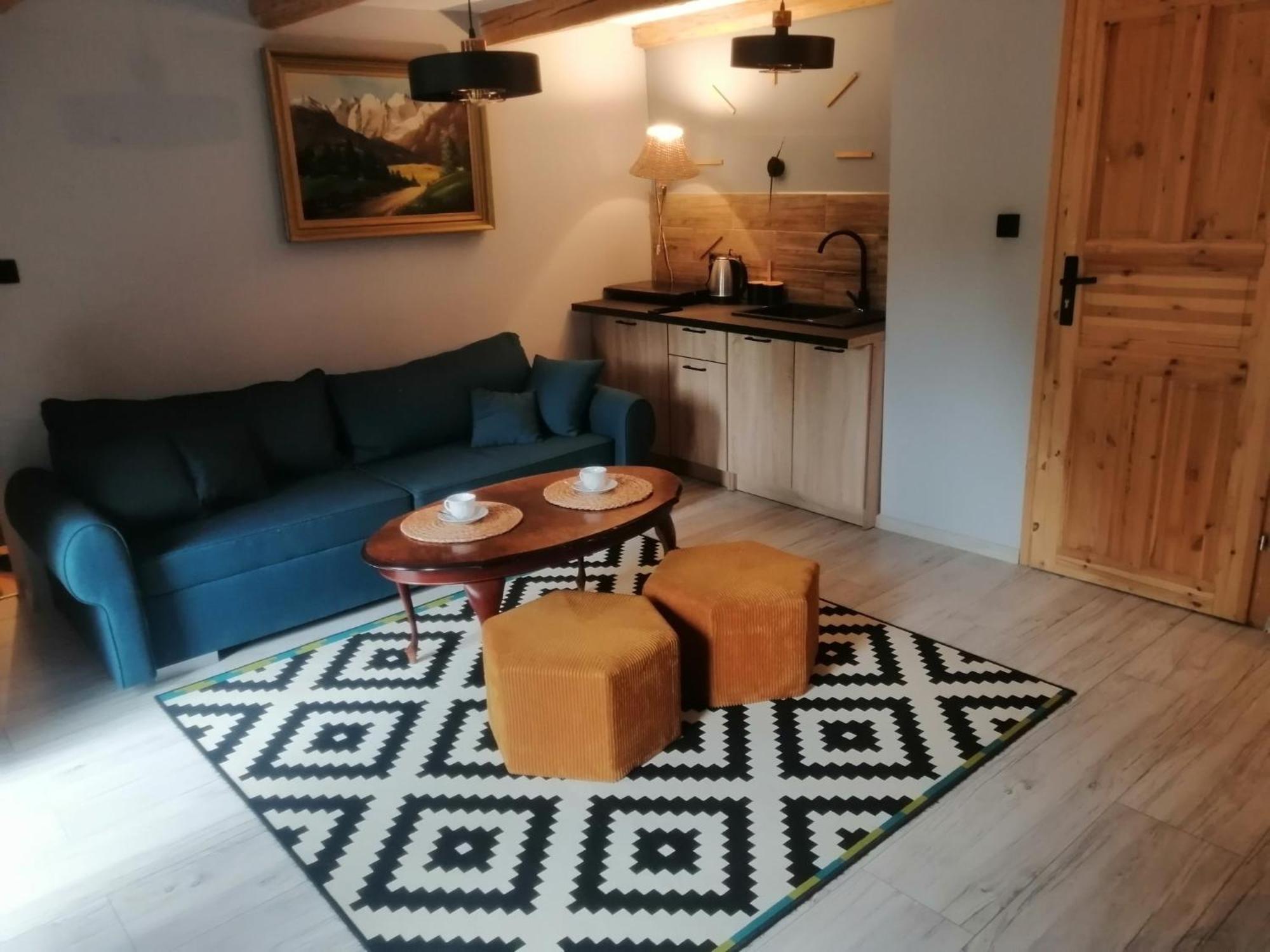 Janowa Apartment *